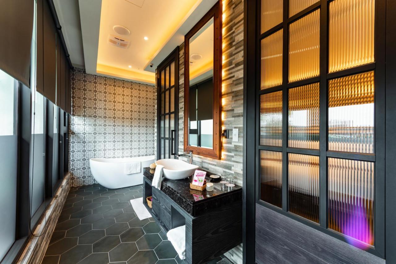 Norway Forest Motel - Wen Chuang Branch Taichung Eksteriør billede